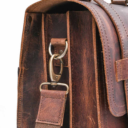 VINTRAVEL - GENUINE LEATHER BACKPACK