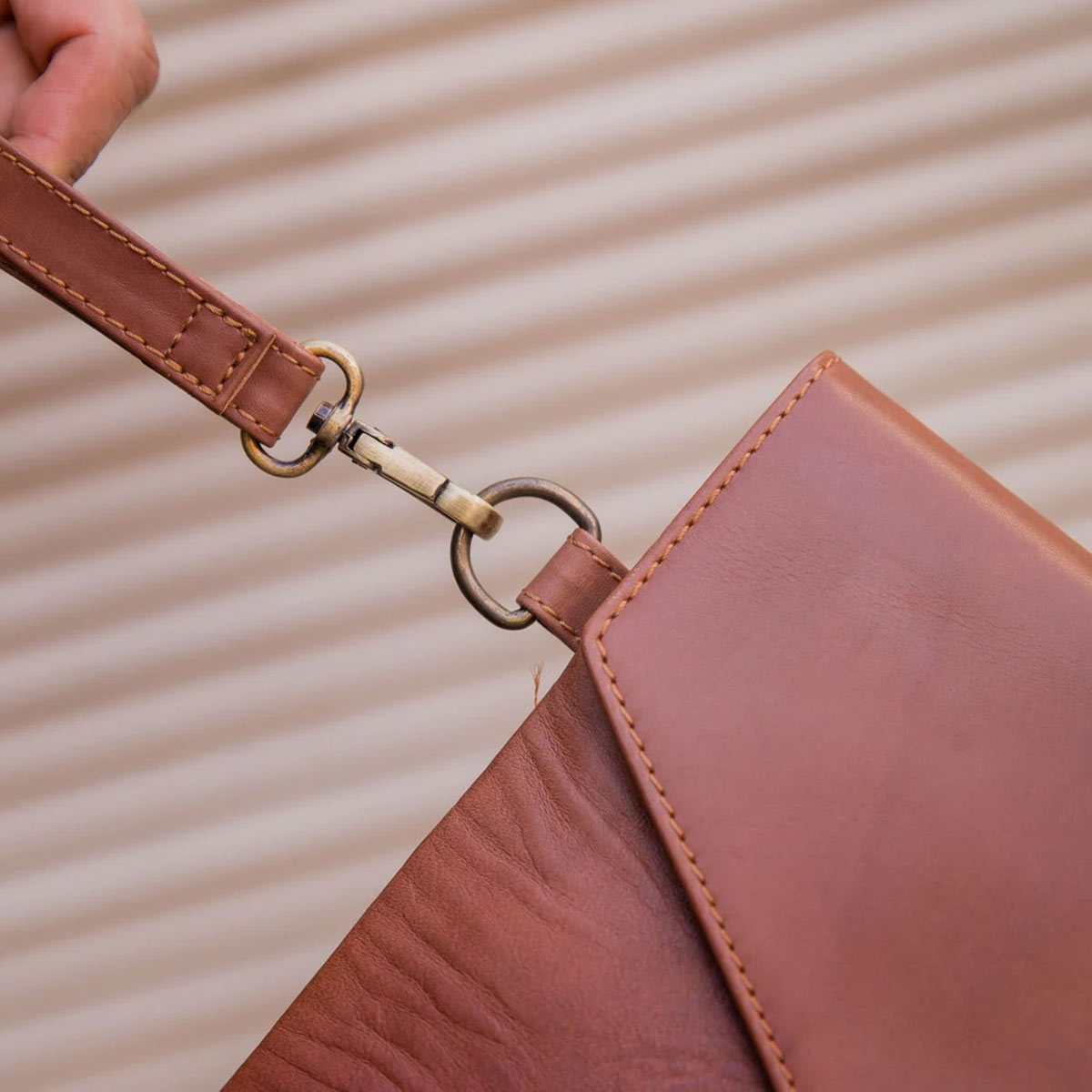 MAC SLEEVE - GENUINE LEATHER LAPTOP CASE